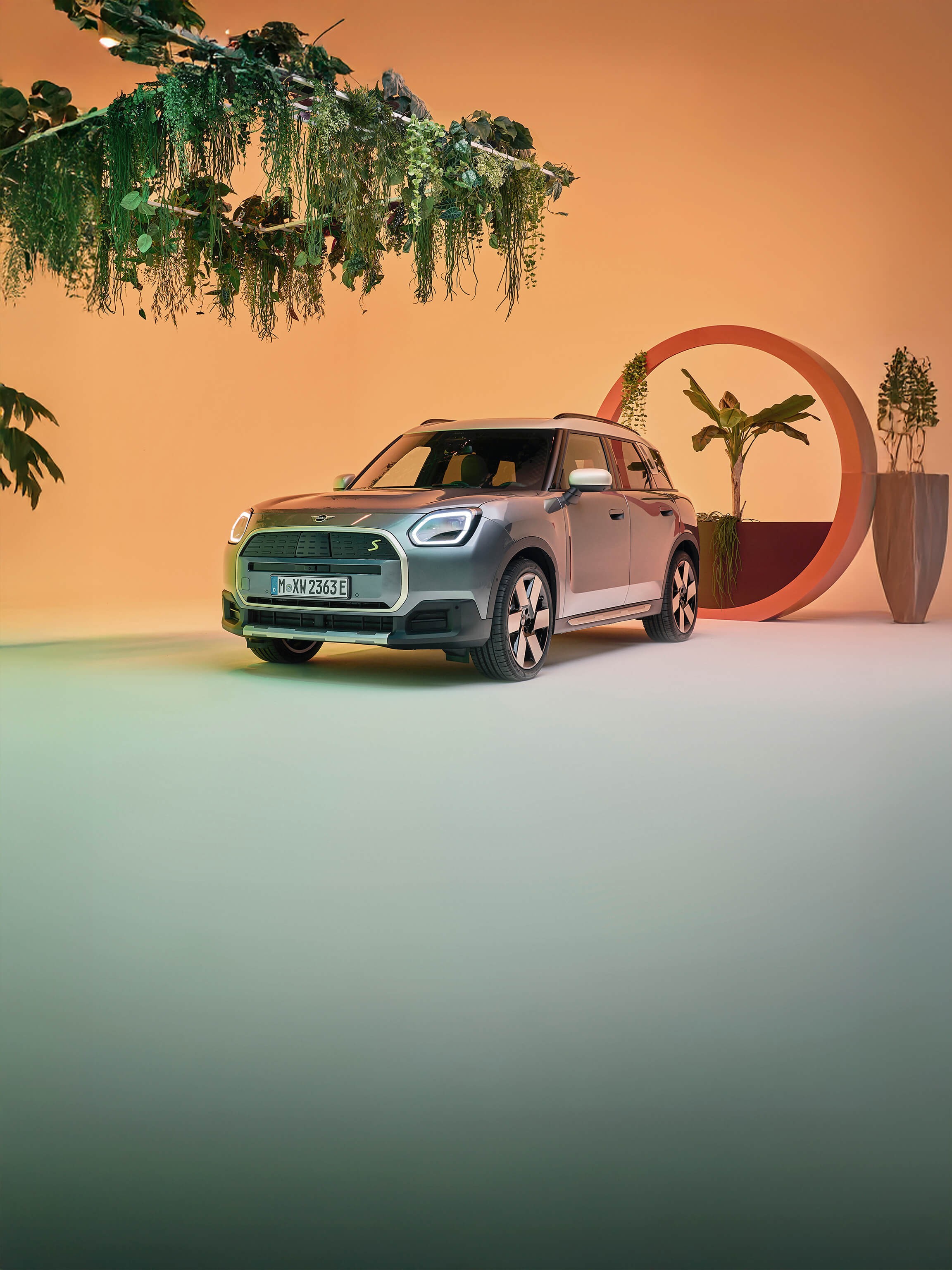 THE NEW MINI COOPER 5-DOOR.